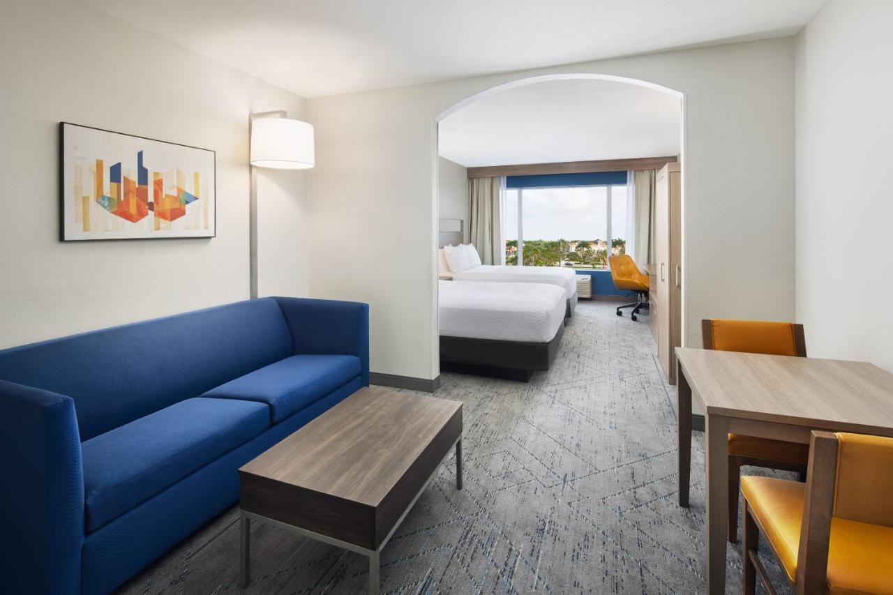 Holiday Inn Express Hotel & Suites Port St. Lucie West By Ihg Εξωτερικό φωτογραφία